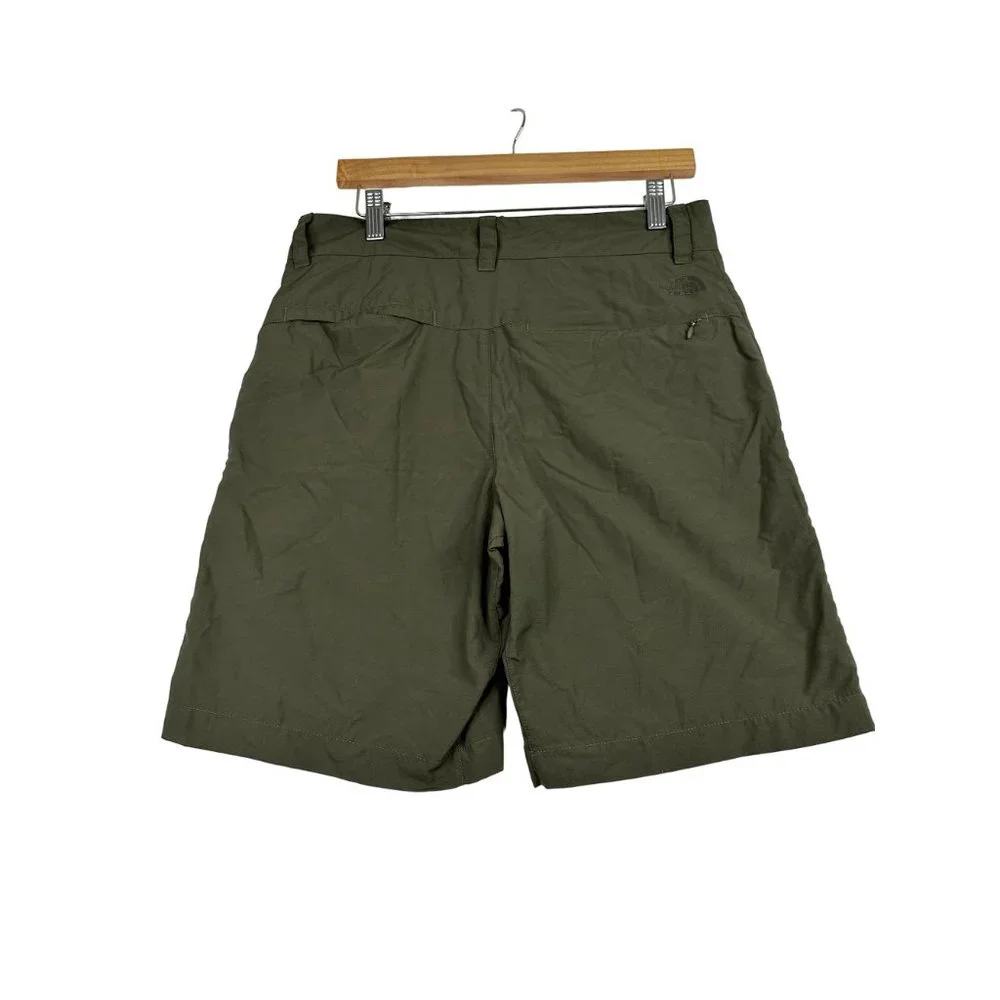 The North Face Mens Shorts sz 30 Green‎